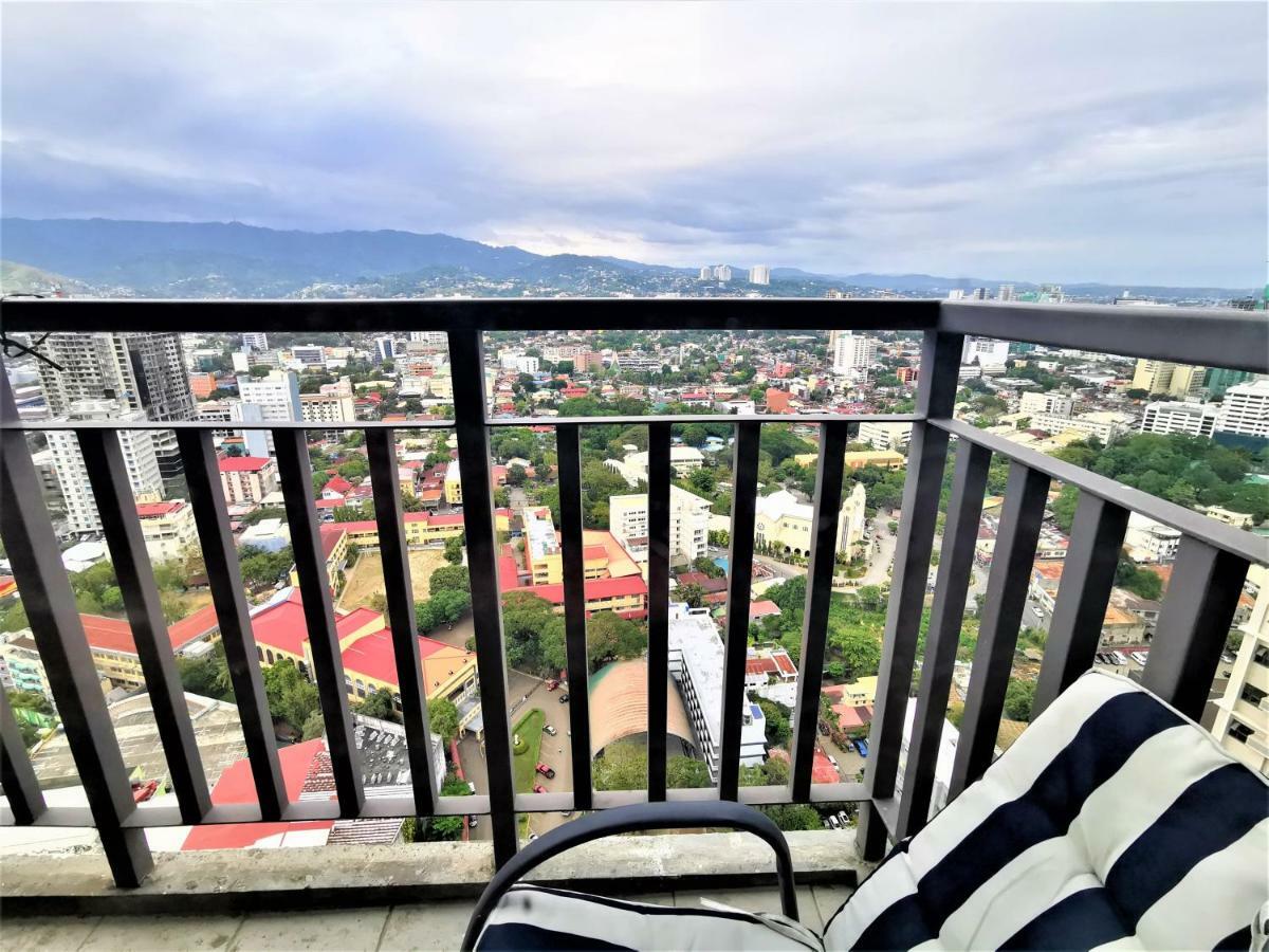 Horizons 101 - Panoramic View By St. Therese Cebu Exterior photo